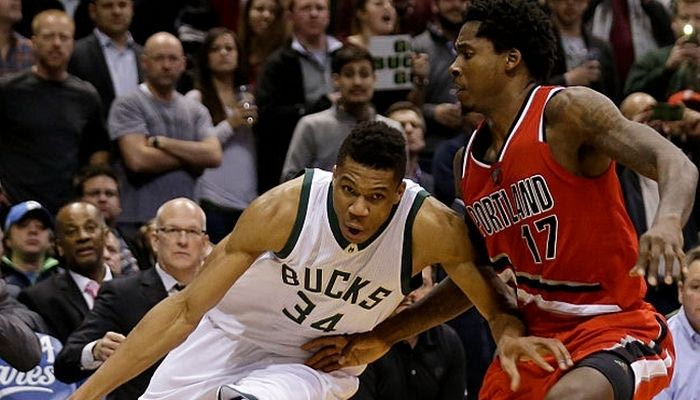 Εξαιρετικός ο Giannis παρά την ήττα των Μπακς