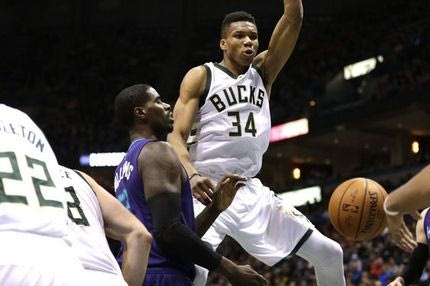 Δύο φορές στο Top-10 ο Αντετοκούνμπο