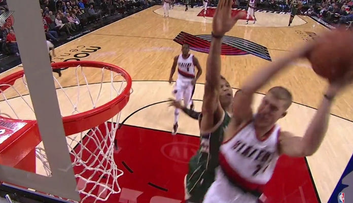 Με Αντετοκούνμπο το Top10!