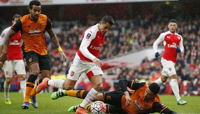 H FA δεν υπακούει στις εντολές της UEFA!