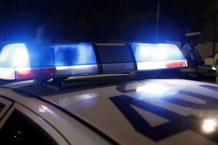 Οπαδοί του Ολυμπιακού επιτέθηκαν και τραυμάτισαν τέσσερις αστυνομικούς