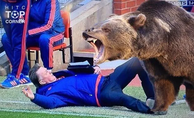 Ο Φαν Χάαλ έριξε το twitter!