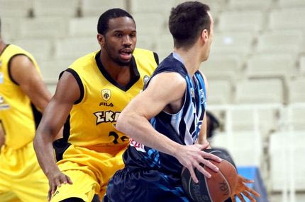 “Τελειώνει” ο Κρίστμας, αγωνία για Μπράουν