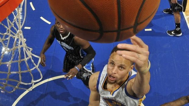 Ο εκπληκτικός μέσος όρος του Κάρι στα τελευταία πέντε ματς