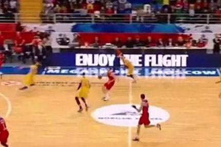 Ντε Κολό… εκπνοής: Buzzer beater από τα 8,5 μέτρα