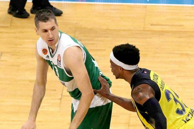 Η καταπληκτική ασίστ του Διαμαντίδη που έκρινε το ματς με τη Φενέρ