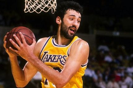 Ντίβατς: Ο ευφυής μποέμ