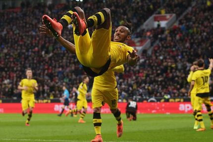 22η αγ.: Ντόρτμουντ και διαιτητής έφυγαν από το Λεβερκούζεν