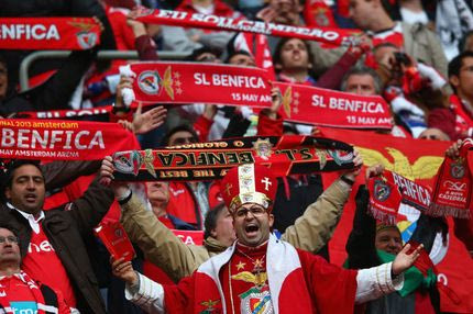 Τραμπούκισαν ανάπηρο αγόρι οι οπαδοί της Μπενφίκα