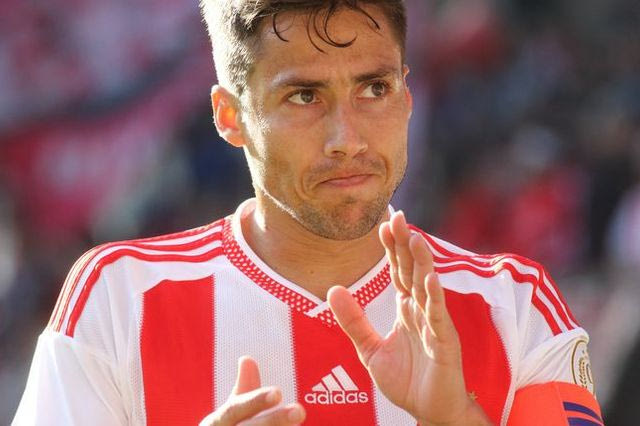 Το “ερυθρόλευκο” μήνυμα του Φουστέρ στο facebook