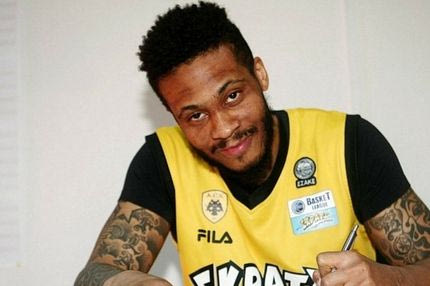 Υπέγραψε στην ΑΕΚ ο Γκριν, μπήκε στις προπονήσεις