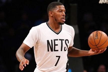 Στους Χιτ ο Τζο Τζόνσον, απέρριψε τους Καβαλίερς του Λεμπρόν