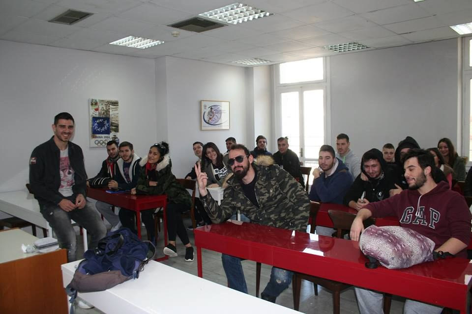 Καθηγητής ο Κατσουράνης