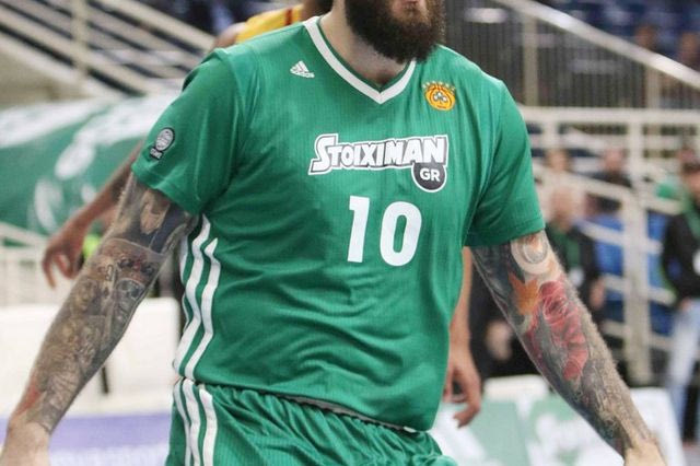 Με την εντυπωσιακή κοντομάνικη εμφάνιση ο Παναθηναϊκός (pics)