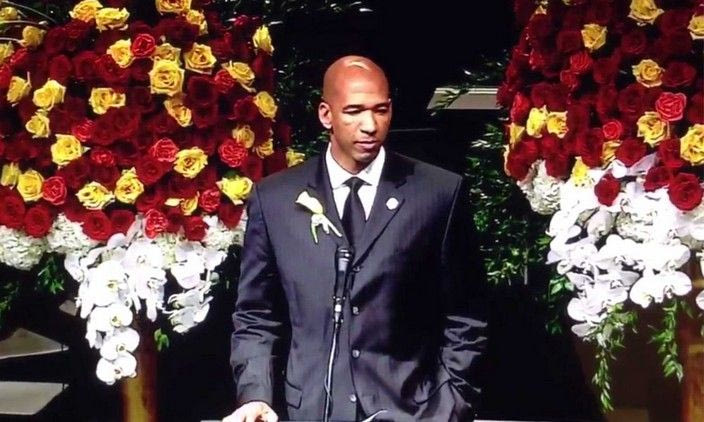 Συγκλονιστικό: Ο Μόντι Ουίλιαμς συγχωρεί τον οδηγό που σκότωσε τη γυναίκα του!