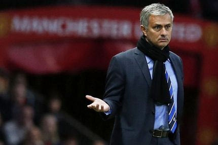 “Έδωσαν τα χέρια” Γιουνάιτεντ και Μουρίνιο