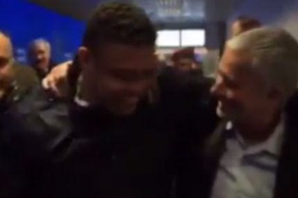 Αγκαλιά Μουρίνιο-Ρονάλντο