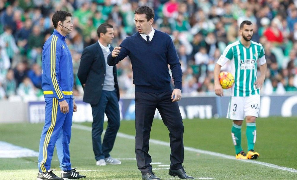 O Nέβιλ πάντα στο πλευρό της Εθνικής Αγγλίας