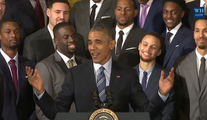 VIDEO: Ο Ομπάμα μιμείται τον Κάρι