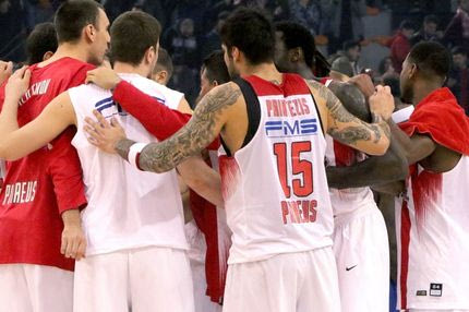 Η συγκινητική φωτογραφία της ΚΑΕ Ολυμπιακός για τα θύματα της Θύρας 7