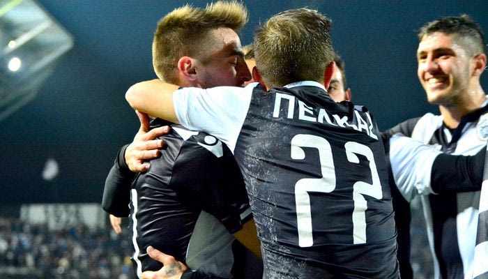 Κλασική νεανική ομάδα