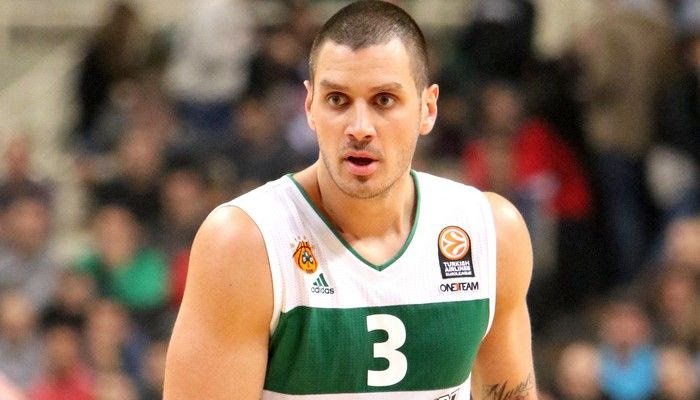 Γύρισε το πόδι του ο Πάβλοβιτς