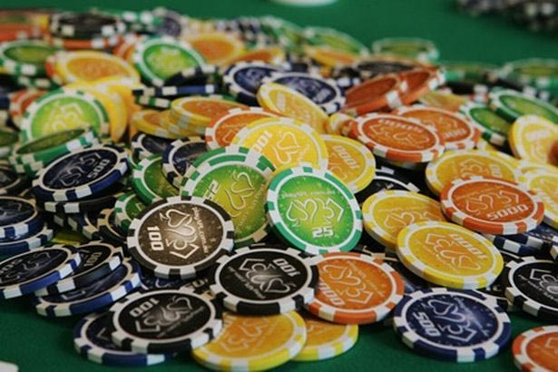 Τρεις ποδοσφαιριστές επιχείρησαν να ληστέψουν καζίνο!