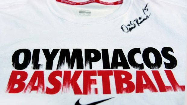 Ο Ρίβερς για τις Δημοπρασίες Αγάπης 2016