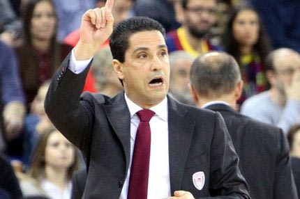 Σφαιρόπουλος: “Σε λίγο θα διαμαρτύρονται για την άμυνα φροντιστές και φύλακες!”