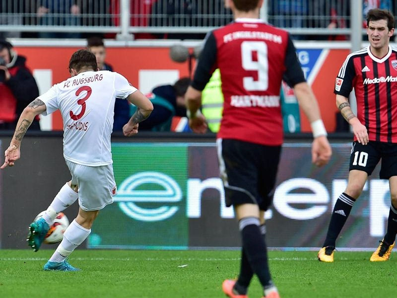 Η ΓΚΟΛΑΡΑ του Σταφυλίδη