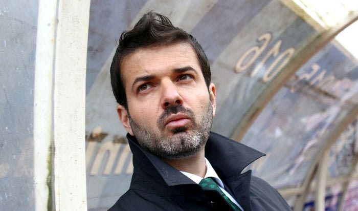 Το βάρος στην τακτική από τον Στραματσόνι