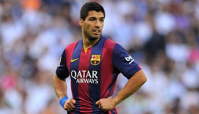 Χωρίς διαβατήριο ο Σουάρες, καθυστέρησε την πτήση της Μπαρτσελόνα