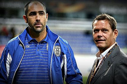 Τα… πλάνα πέφτουν από μέσα