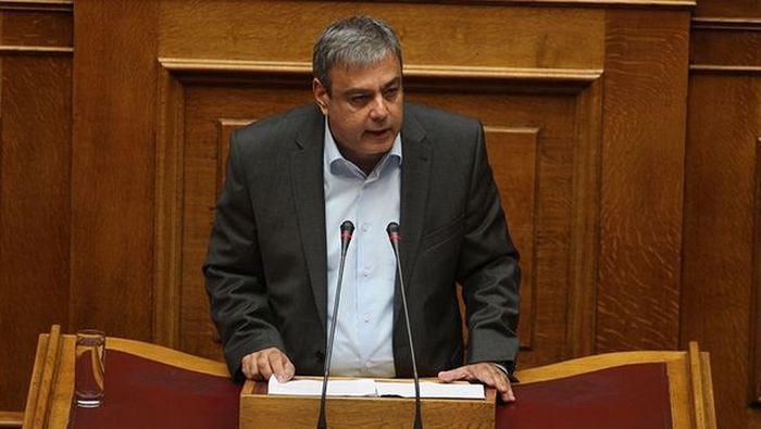 Βερναρδάκης: “Δεν μίλησα ονομαστικά για κανέναν”