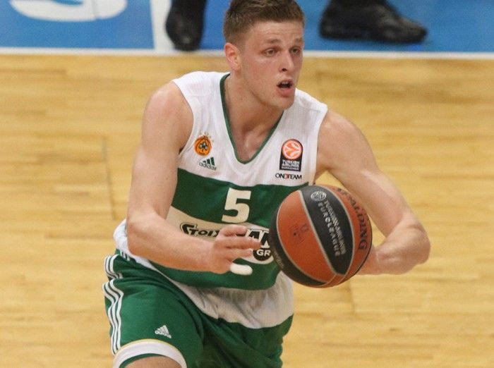 Συντηρητικά για δύο εβδομάδες ο Χαραλαμπόπουλος