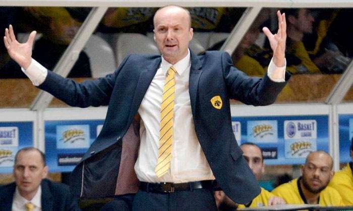 Τα “έχωσε” στον Μπράουν ο Ζντοβτς!