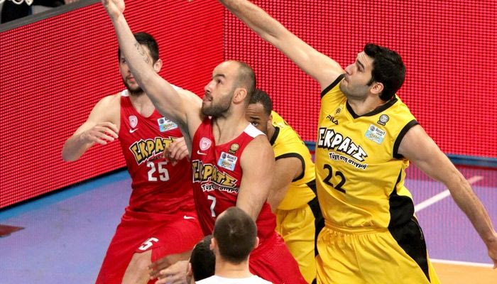 Η εντυπωσιακή τάπα του Μαυροειδή στον Σπανούλη