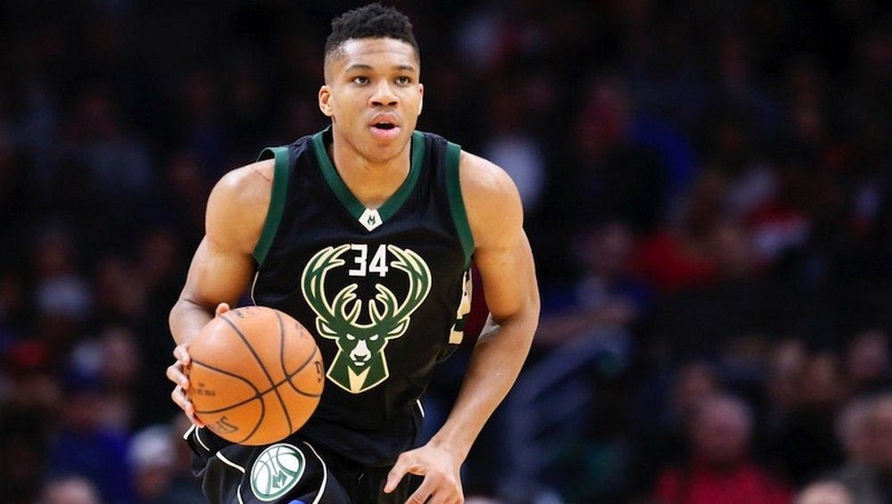 Οι 10 καλύτερες φάσεις στην καριέρα του Γιάννη Αντετοκούνμπο