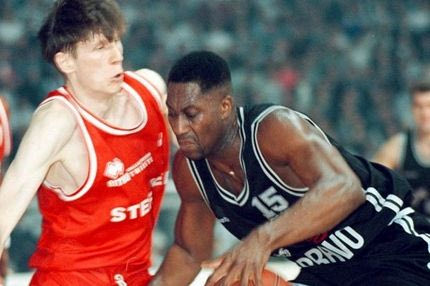 Το… πρώτο βήμα για το Κόρατς