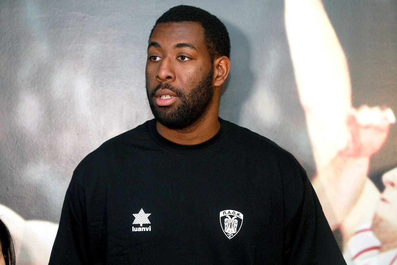 “Ταχύρρυθμα” σε Κλάντον για το ντεμπούτο του με ΠΑΟΚ