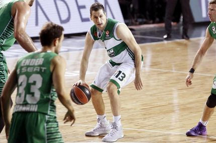 Ο Διαμαντίδης πέρασε τον Βούισιτς, κυνηγάει Μπατίστ και Λάκοβιτς