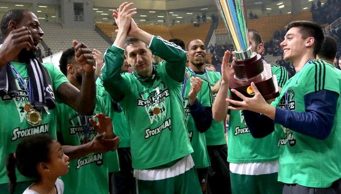 Διαμαντίδης: “Πάμε για τα άλλα δύο τρόπαια”