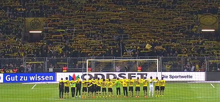 ΤΡΑΓΩΔΙΑ: Νεκρός φίλος της Ντόρτμουντ εν ώρα αγώνα, σιγή από 80.000 κόσμο