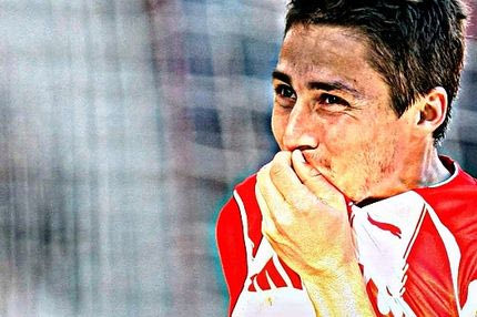 O μεγάλος οπαδός Νταβίντ και οι 11 Φουστέρ του Σάββα