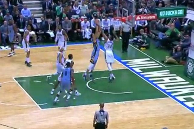 ΤOP-10 με “διπλό” Αντετοκούνμπο!