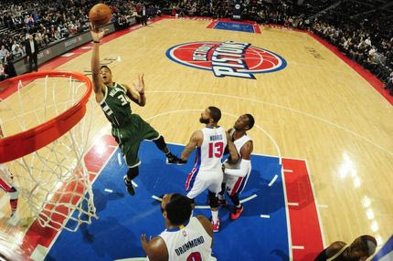 Το σόου του Αντετοκούνμπο στο Ντιτρόιτ