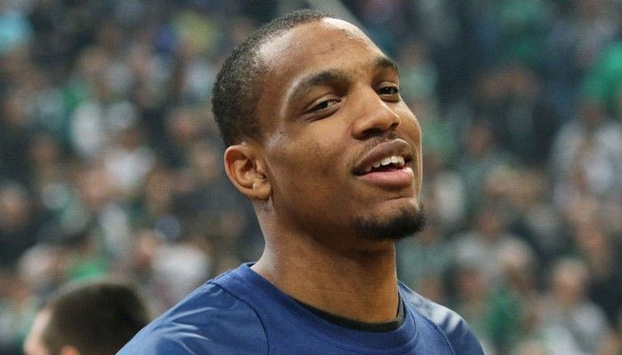 Χάντερ αντί Κούζμιτς στο πρωτάθλημα