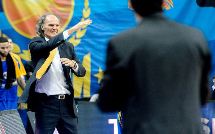 Ιβάνοβιτς: “Εξαιρετική άμυνα, υπομονή στην επίθεση”