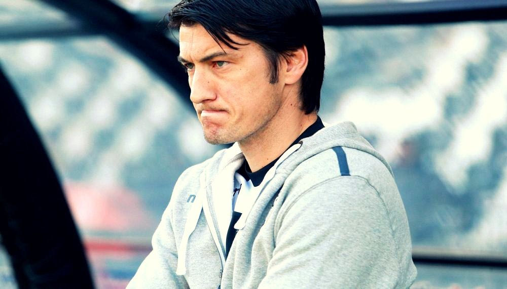 Υπάρχει και η ομάδα…