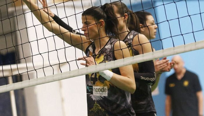 Τα δάκρυα της Κωνσταντινίδου για τους πρόσφυγες